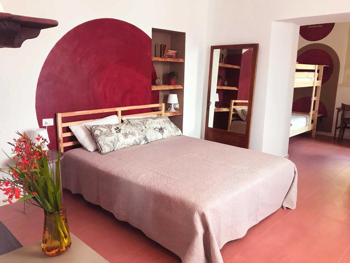 Il Mallo Verde - Lake Como B&B Манделло-дель-Ларио Номер фото