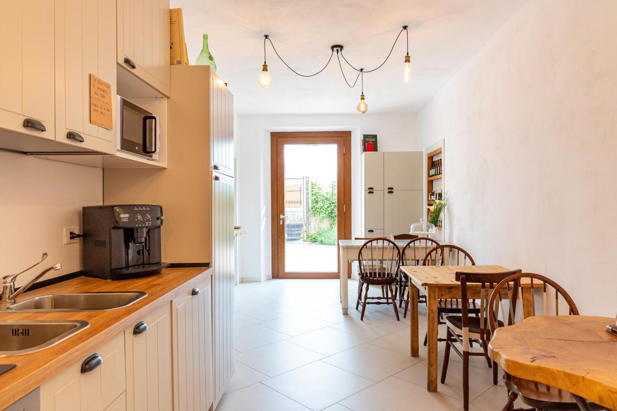 Il Mallo Verde - Lake Como B&B Манделло-дель-Ларио Экстерьер фото